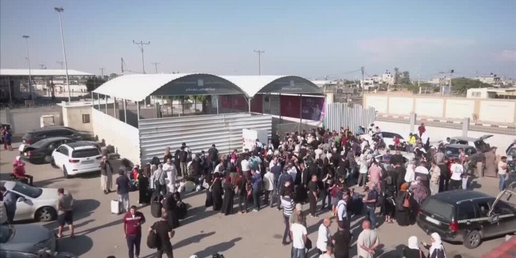 mais-576-estrangeiros-sao-autorizados-a-deixar-gaza