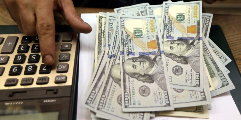 dolar-cai-para-r$-4,97-apos-decisao-do-fed