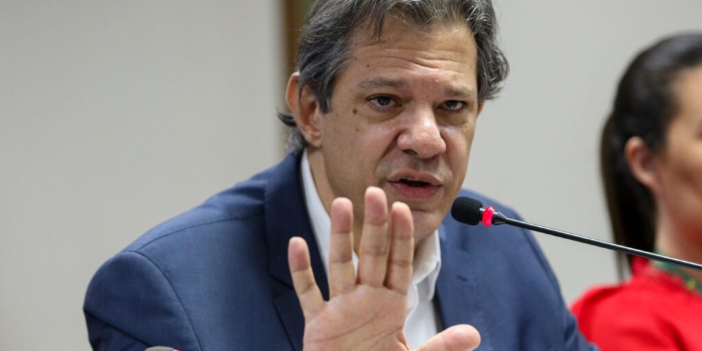 medidas-para-compensar-desoneracao-da-folha-devem-sair-na-terca-feira