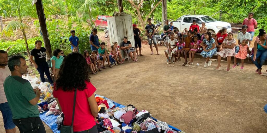afetados-pela-usina-de-belo-monte-recebem-doacoes-em-campanha-de-natal