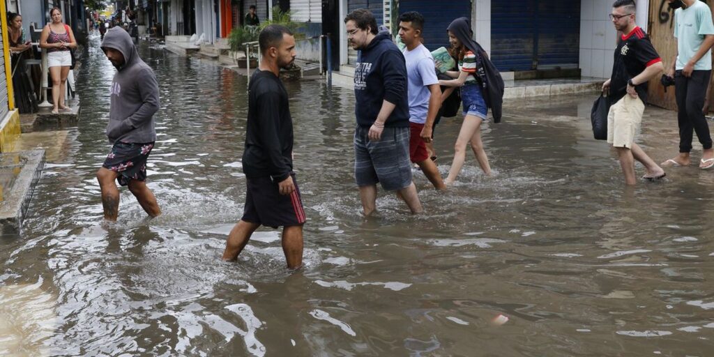 ultimo-fim-de-semana-do-ano-tera-chuvas-em-grande-parte-do-pais