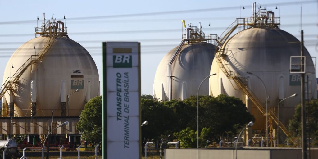 transpetro-encerra-2023-com-mais-de-r$-500-milhoes-em-novos-negocios