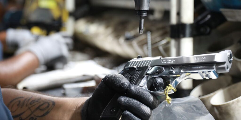 registro-de-armas-de-fogo-em-2023-caiu-82%-em-relacao-ao-ano-anterior
