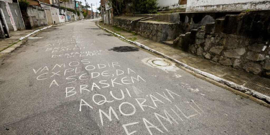 maceio:-juiz-manda-seguradoras-cobrirem-imoveis-perto-de-area-de-risco