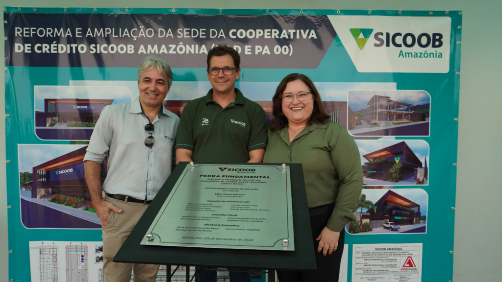 compromisso-com-o-crescimento:-sicoob-amazonia-lanca-a-pedra-fundamental-da-reforma-de-sua-sede