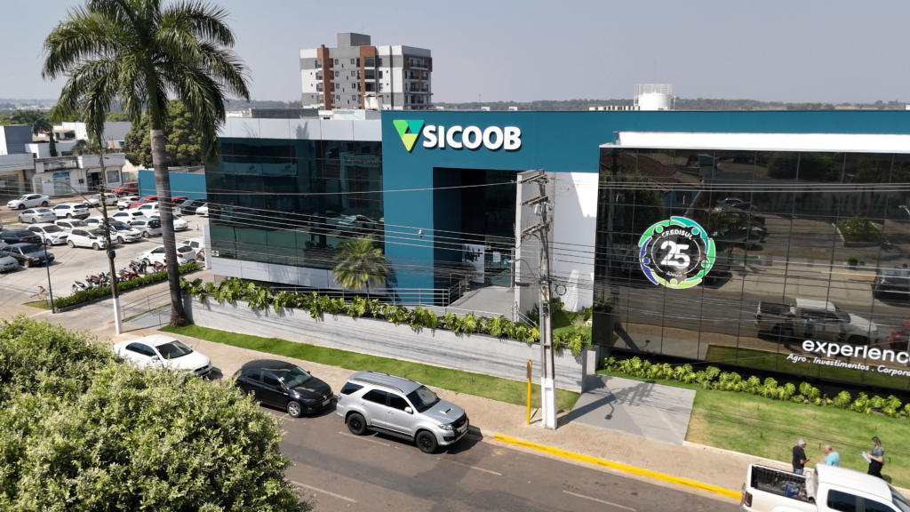 sicoob-atinge-nota-maxima-da-fitch-ratings,-e-reforca-sua-responsabilidade-financeira