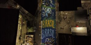 pintura-ressignifica-rua-marcada-por-operacao-letal-no-rio-de-janeiro