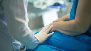 planos-de-saude-crescem-entre-pessoas-com-59-anos-ou-mais-em-abril