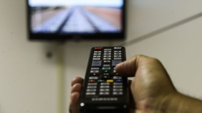 “Globo” e “SBT” concentram 90% do público da Copa, diz Ibope