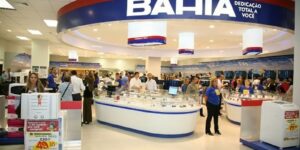 justica-suspende-demissoes-em-massa-de-trabalhadores-das-casas-bahia
