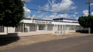 servidores-sao-afastados-apos-flagrante-de-‘ato-intimo’-em-carro-oficial-da-prefeitura-de-jaru,-ro