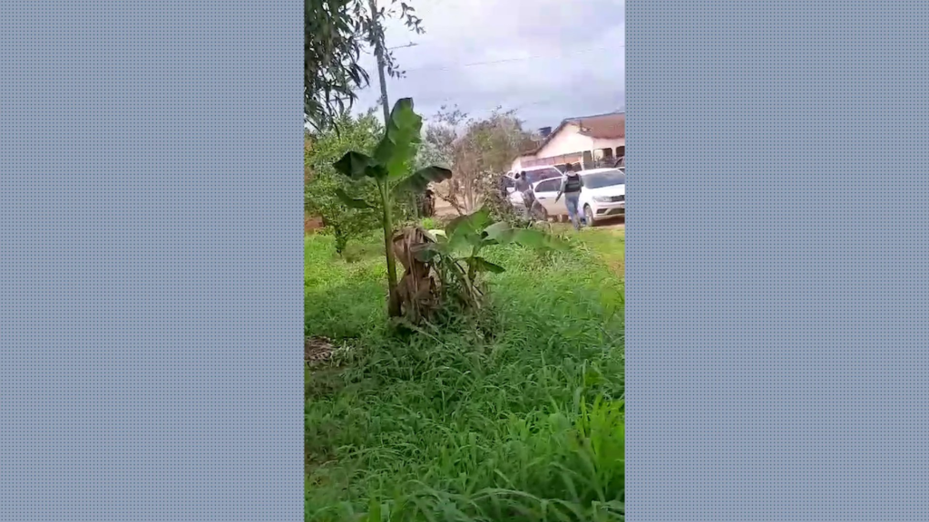 adolescente-e-sequestrada-e-feita-refem-por-bandidos-que-exigem-r$-700-mil-em-ro;-menina-e-filha-de-bancario