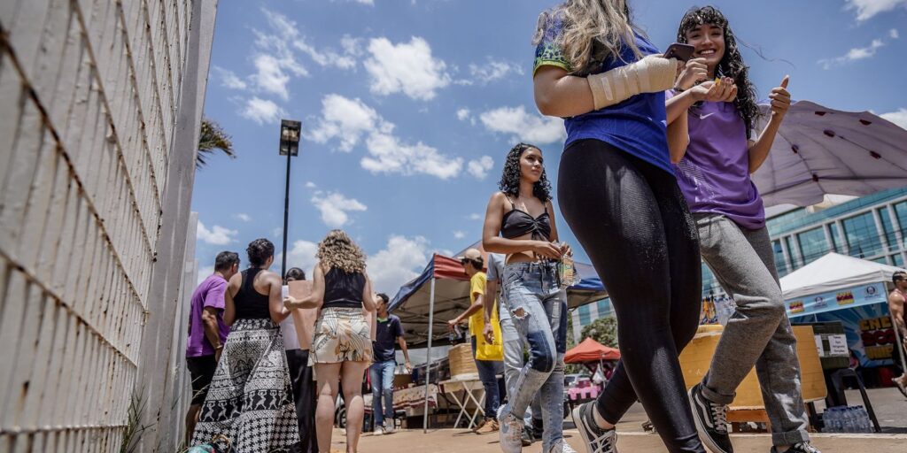 um-em-cada-tres-alunos-inscritos-nao-compareceu-ao-segundo-dia-do-enem