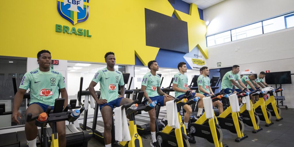 eliminatorias:-brasil-comeca-a-se-apresentar-na-granja-comary