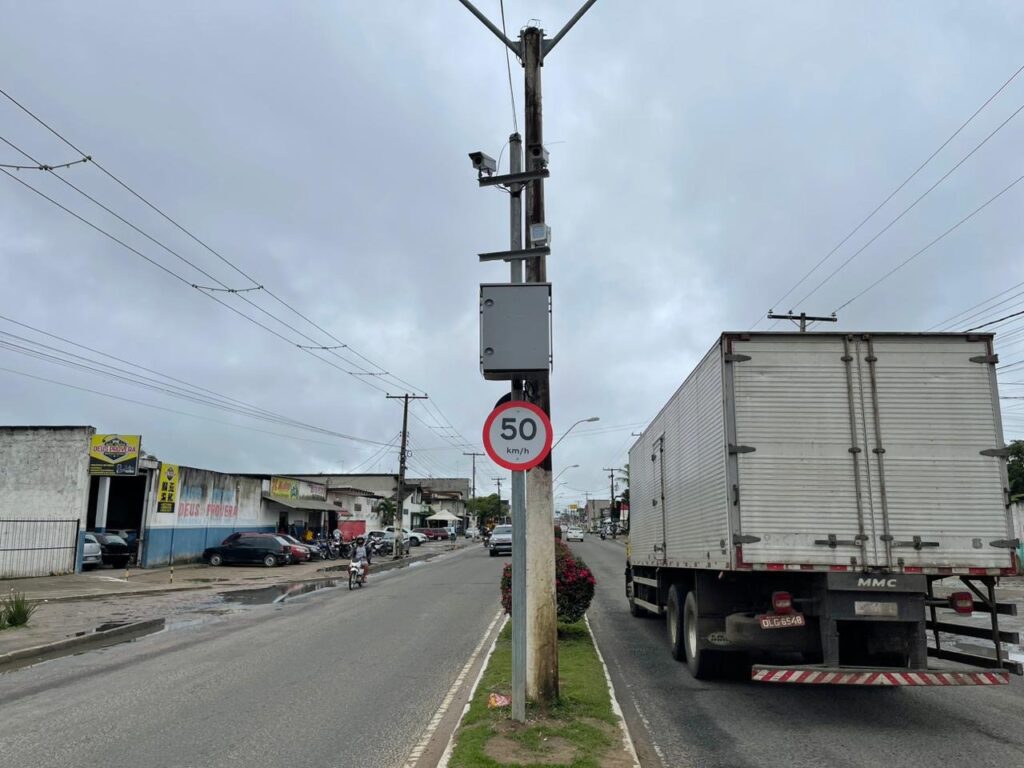 trecho-da-avenida-getulio-vargas-sera-interditado-nesta-quarta,-quinta-e-sexta-feira-para-obra-da-embasa