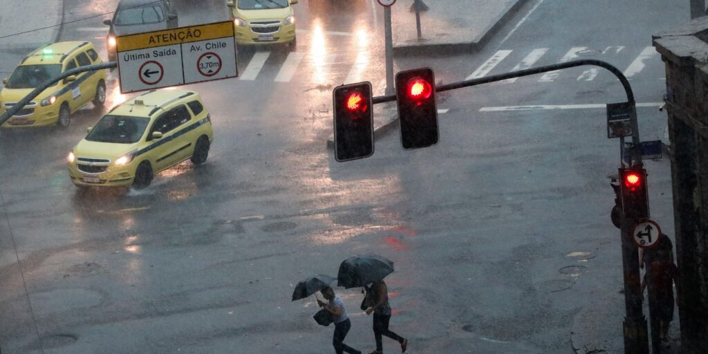 fim-de-semana-tera-temporais-e-ventos-fortes-no-sudeste-e-centro-oeste