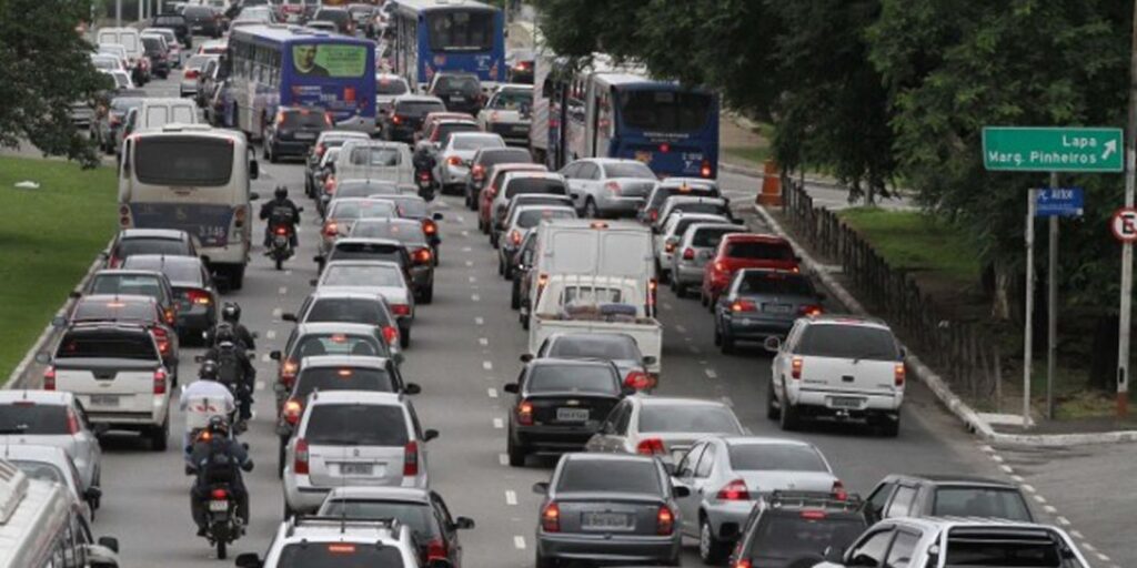grupo-de-1%-mais-rico-emite-igual-quantidade-de-co2-de-66%-dos-pobres