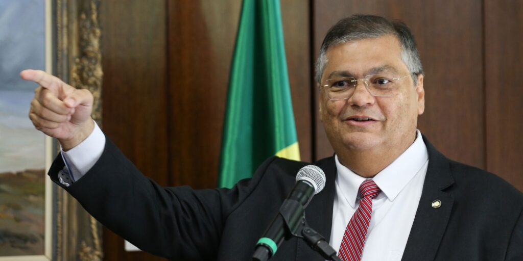 ministros-do-stf-elogiam-indicacao-de-dino-para-corte