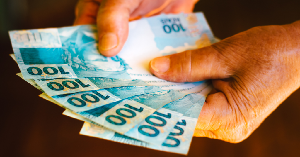 decimo-terceiro-salario-(13o)-do-bolsa-familia:-havera-pagamento-extra-em-2023?descubra!