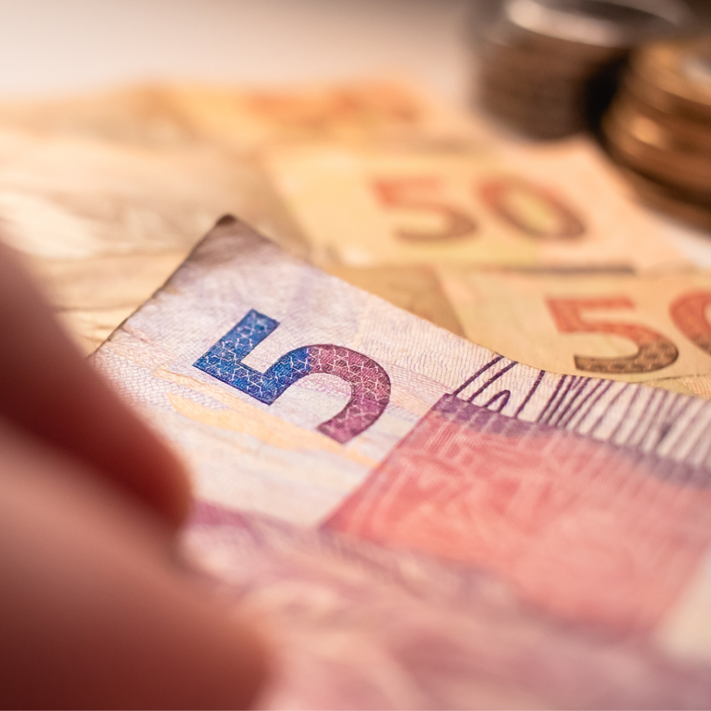 atencao-brasileiros!-tem-essa-nota-de-r$-5-em-casa?-ela-pode-valer-ate-r$-3.500-hoje-em-dia