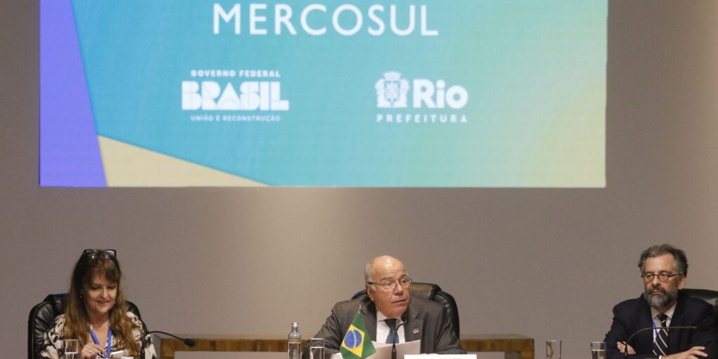 mauro-vieira-espera-concluir-acordo-com-uniao-europeia-ate-fevereiro