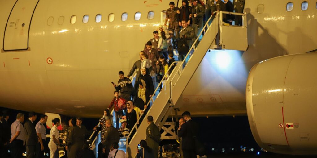 mais-um-grupo-de-repatriados-de-gaza-chega-ao-brasil