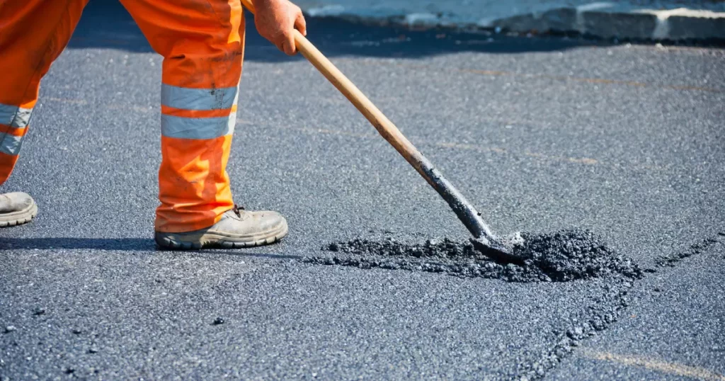 prefeito-ednaldo-ribeiro-assina-ordem-de-servico-para-pavimentacao-de-ruas-na-tabela-e-obras-ja-comecam-amanha