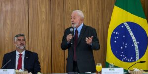 lula-aposta-que-economia-em-2024-crescera-mais-do-que-o-previsto