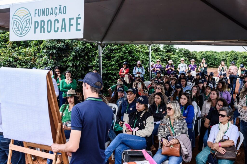 dias-de-campo-da-procafe-espera-tres-mil-pessoas-em-varginha/mg