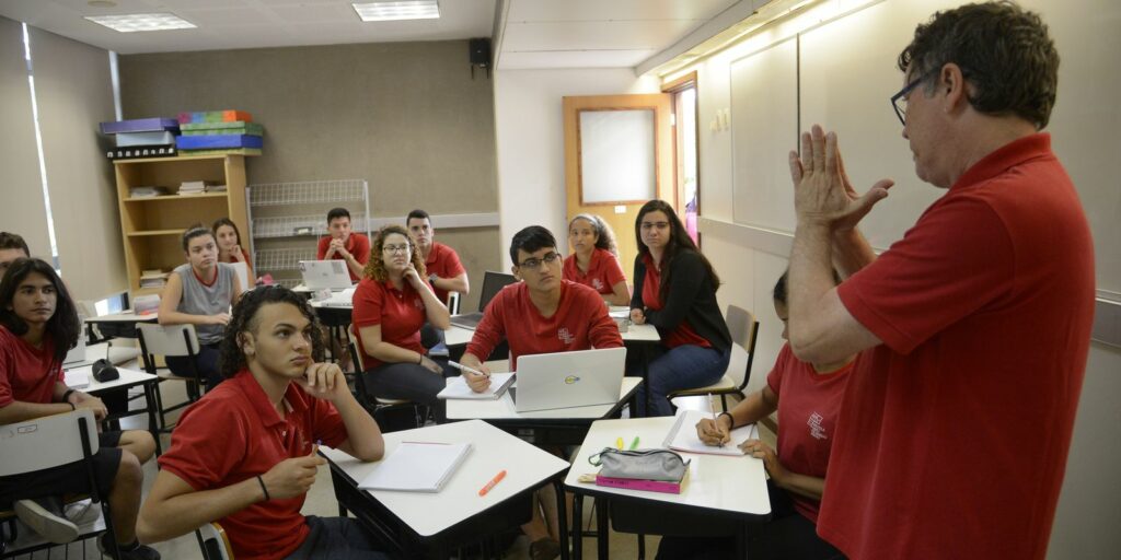 Pé-de-Meia: pagamento a estudantes começa nesta segunda-feira