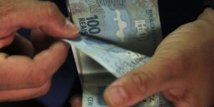 credito-bancario-deve-crescer-10,6%-neste-ano-e-9,6%-em-2025,-preve-bc