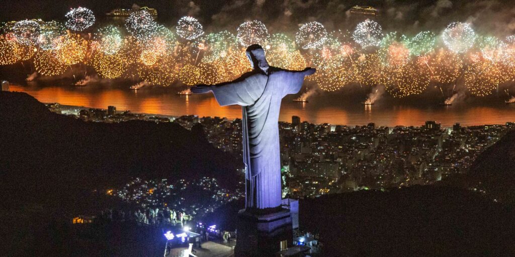 mais-de-28-mil-agentes-de-seguranca-vao-trabalhar-no-reveillon-no-rj