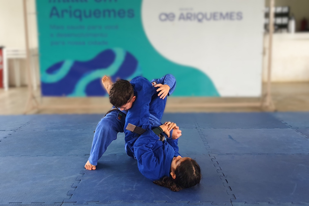 projeto-pequeno-samurai-abre-inscricoes-para-aulas-de-jiu-jitsu