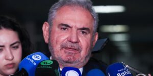 governo-discute-solucao-para-r$-15-bi-fora-do-teto-do-orcamento-2025