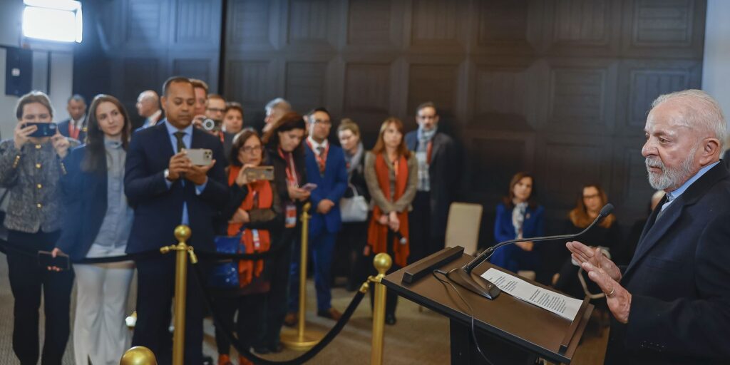 com-putin,-lula-reforca-posicao-em-atuar-por-fim-da-guerra-na-ucrania