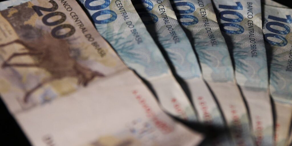 divida-publica-sobe-0,71%-em-maio-e-aproxima-se-de-r$-7,7-trilhoes