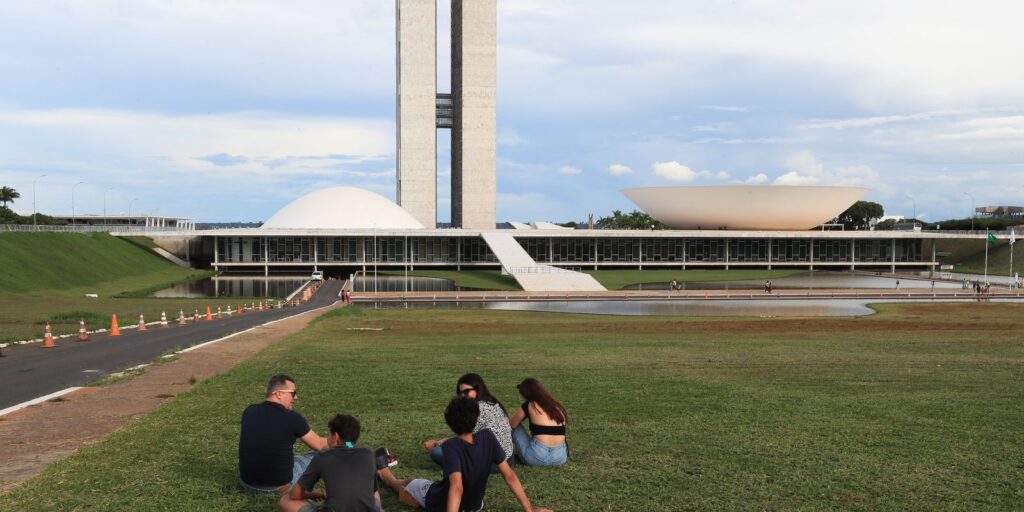 senado-cria-comissao-para-tratar-de-tarifas-com-congresso-dos-eua
