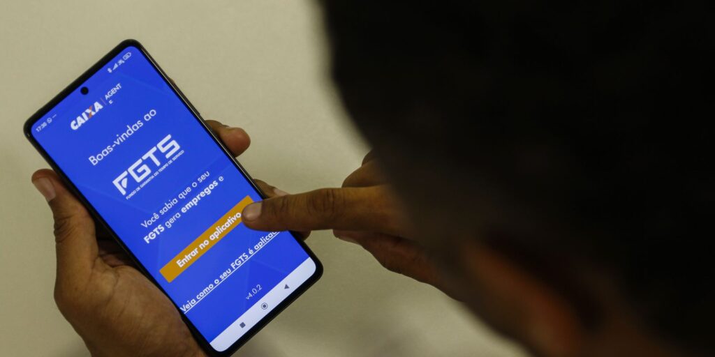 caixa-inicia-distribuicao-de-quase-r$-13-bilhoes-de-lucro-do-fgts