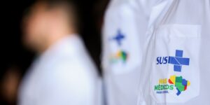 entenda-a-participacao-de-cubanos-no-programa-mais-medicos