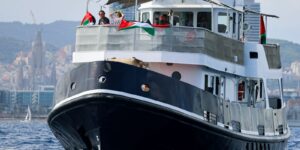 greta-thunberg-se-junta-a-flotilha-que-se-dirige-com-ajuda-para-gaza