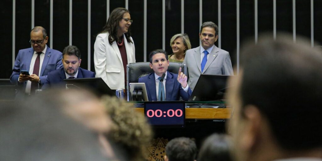 pec-da-blindagem-pode-barrar-acoes-contra-corrupcao-no-uso-de-emendas