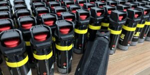 gas-de-pimenta-e-usado-para-conter-briga-entre-alunas-em-escola-do-df