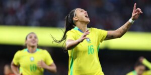com-uma-a-menos,-selecao-feminina-vence-amistoso-contra-inglaterra