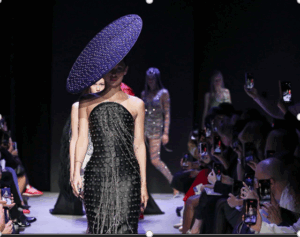 moscow-fashion-week:-codigos-culturais-nas-passarelas