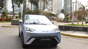 byd-atinge-marca-de-100-mil-veiculos-eletricos-vendidos-no-brasil