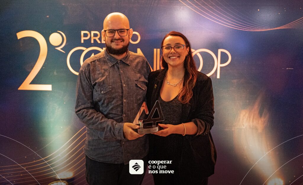 premiacao-reconhece-projeto-do-credisis-que-valoriza-historias-reais-de-cooperados