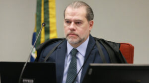 toffoli-determina-que-investigacoes-do-banco-master-passem-pelo-stf