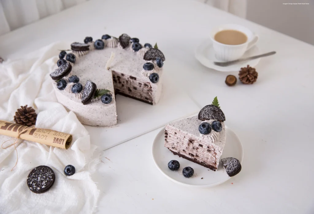 Aprenda a preparar um Oreo Cheesecake cremoso, com base crocante