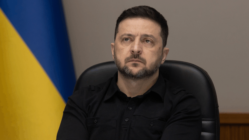 zelensky-reconhece-pela-1a-vez-a-possibilidade-de-perda-de-territorios