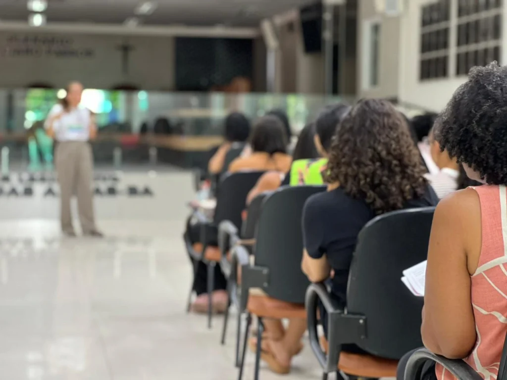 Vacinação contra bronquiolite: como Cruz treina equipes em 2025